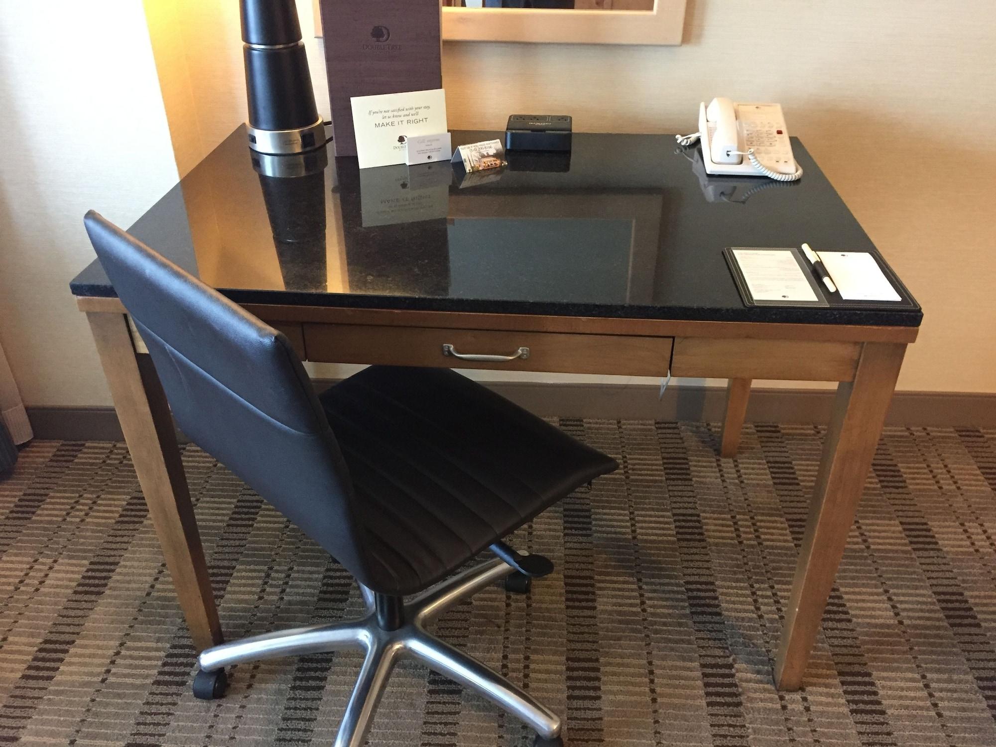 Hotel Doubletree By Hilton San Pedro Long Beach Zewnętrze zdjęcie
