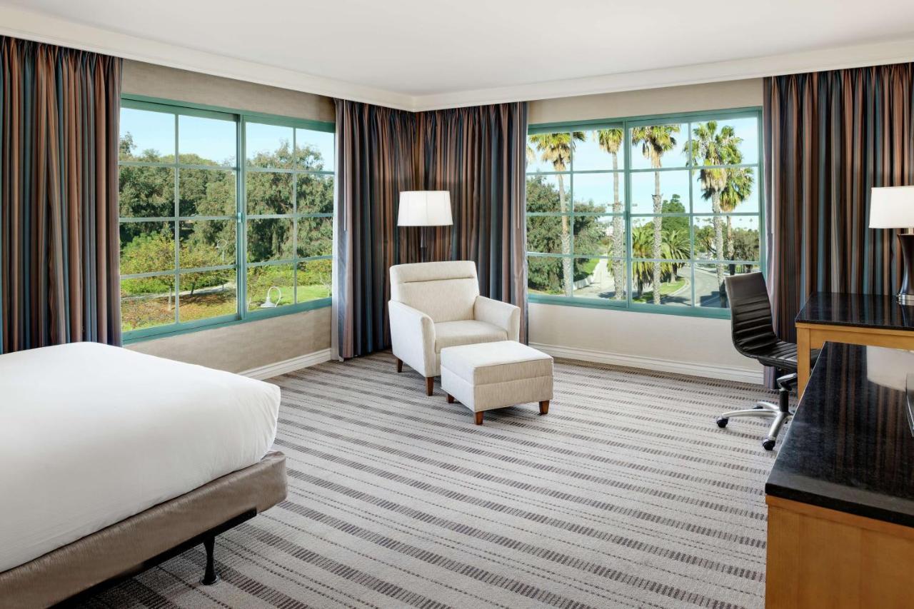 Hotel Doubletree By Hilton San Pedro Long Beach Zewnętrze zdjęcie