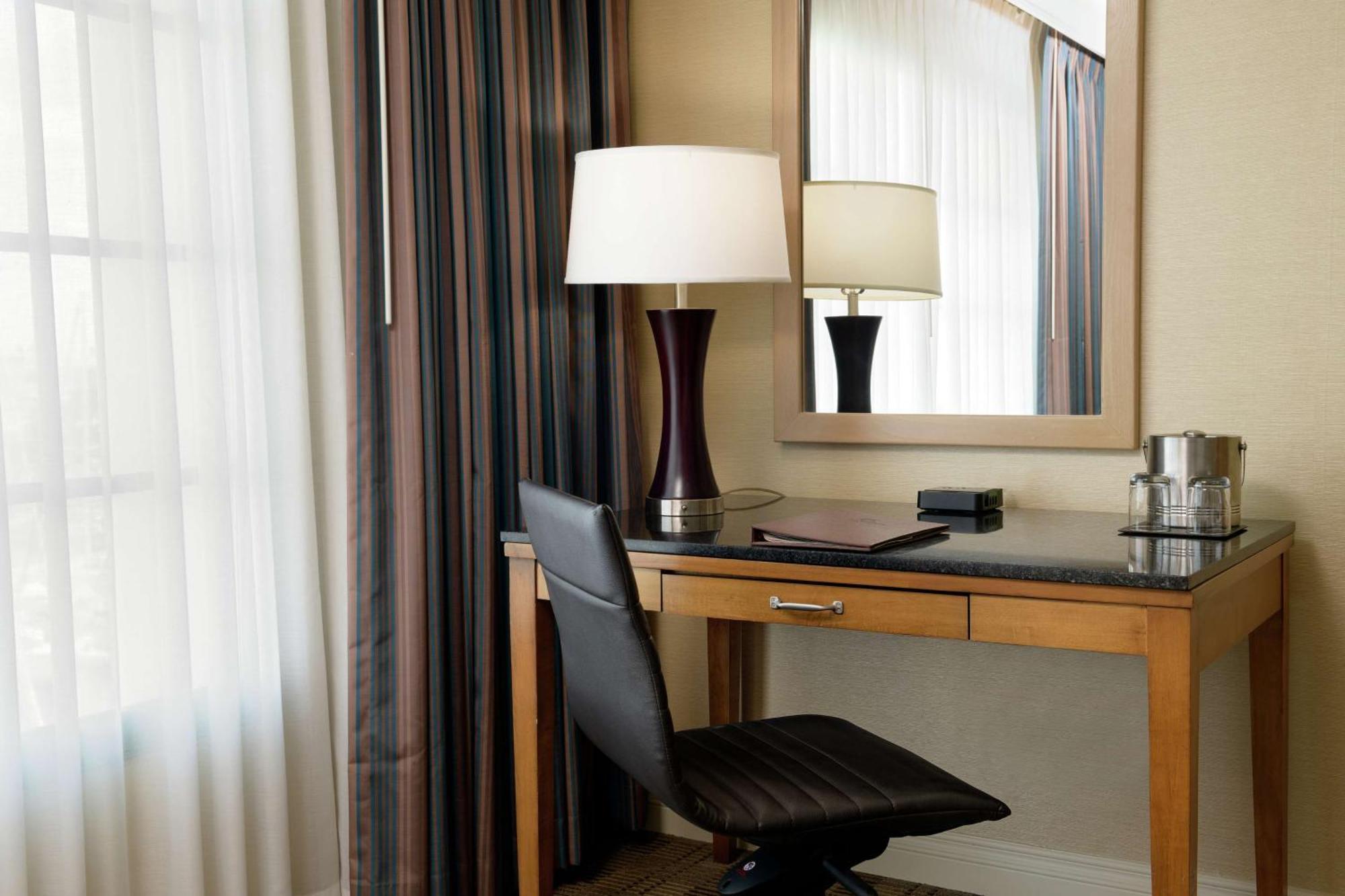 Hotel Doubletree By Hilton San Pedro Long Beach Zewnętrze zdjęcie